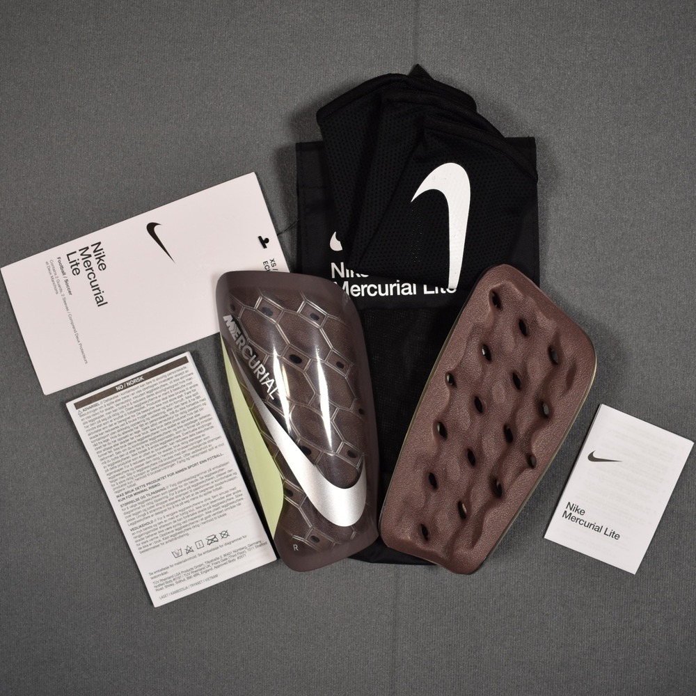 Nike Mercurial Lite "Kylian‎ Mbappe" Soccer Shin Guards XS IO402